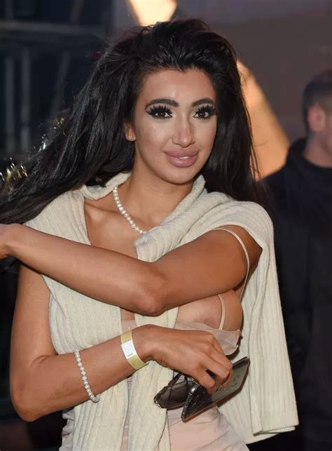 Chloe Khan 'makes £700k a month' from OnlyFans as  .